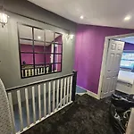 Liverpool City Centre Apartment Sleeps 4, Free Parking