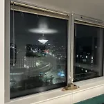 City Centre 2 Bed Room Apartment Free Parking