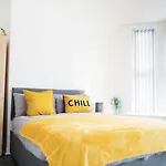 Bright 4Br Home, Perfect For Groups