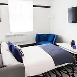 Bootle, Liverpool Modern 1Bed Ft