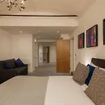 Host & Stay - Ormond Residence