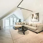 2 Bedroomed Apt By Sefton Park And Spire Hospital