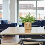 Host & Stay - The Knight Street Penthouses