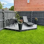 Lovely 3 Bed House Near Anfield Stadium With Private Parking And Garden Guests Must Be 25 Years Or Over To Make A Booking