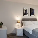 Lovely 1 Bed Apartment In Liverpool Centre