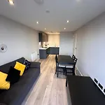 Park Central Liverpool Apartment