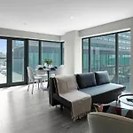 Luxury Dockside Apartment