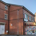 Jey\'S Flat