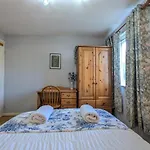 City Centre Vintage Theme Guest Rooms Free Parkin