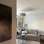 Beautiful Apartment In Liverpool Sleeps 4