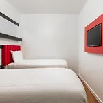 Tune Hotel Liverpool