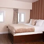 Signature Living At Matthew Street
