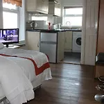 Granby Flat Apartment