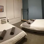 4 Bedrooms, Sleeps 10, Near Lfc & Efc