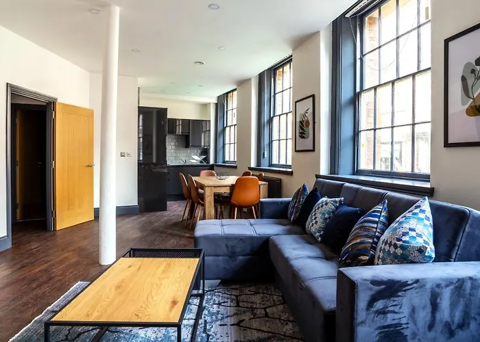 The Cavern Quarter Aparthotel By Ustay