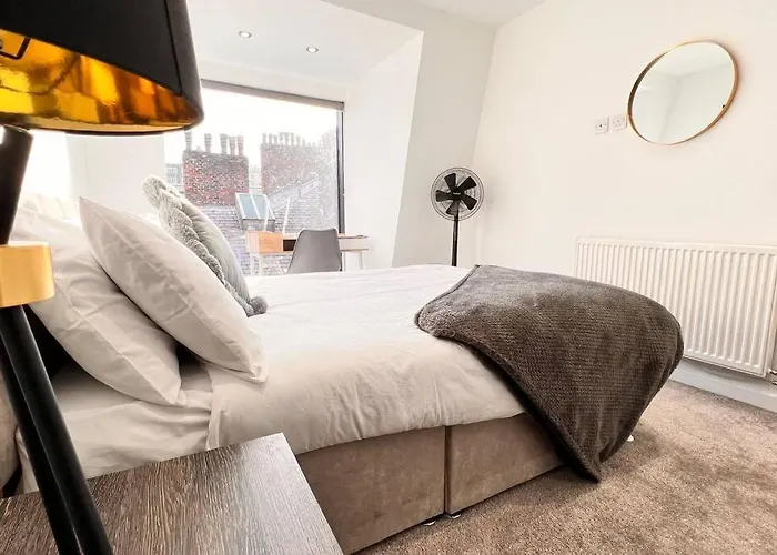 Top Floor Gem In Liverpool City Centre