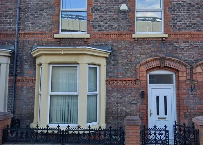 Luxury Home In Anfield