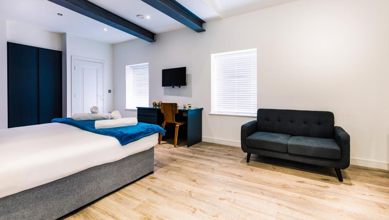 Citystop - Newington Street 3*