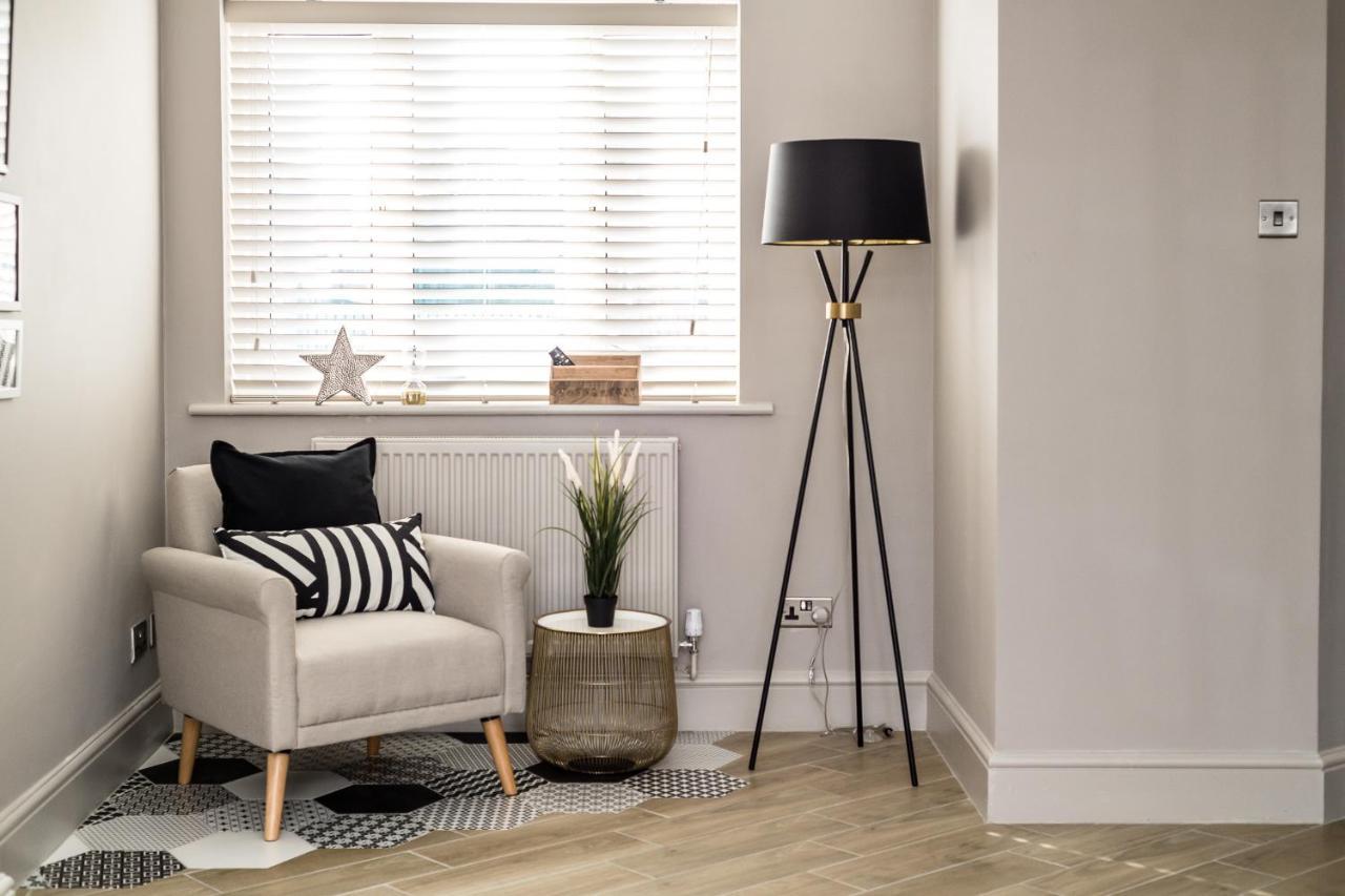 Holiday home Air Host And - Birchfield - Sleeps 10 Amazing Spacious House