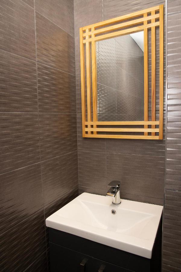 Apartment Lord Street By Happy Days *