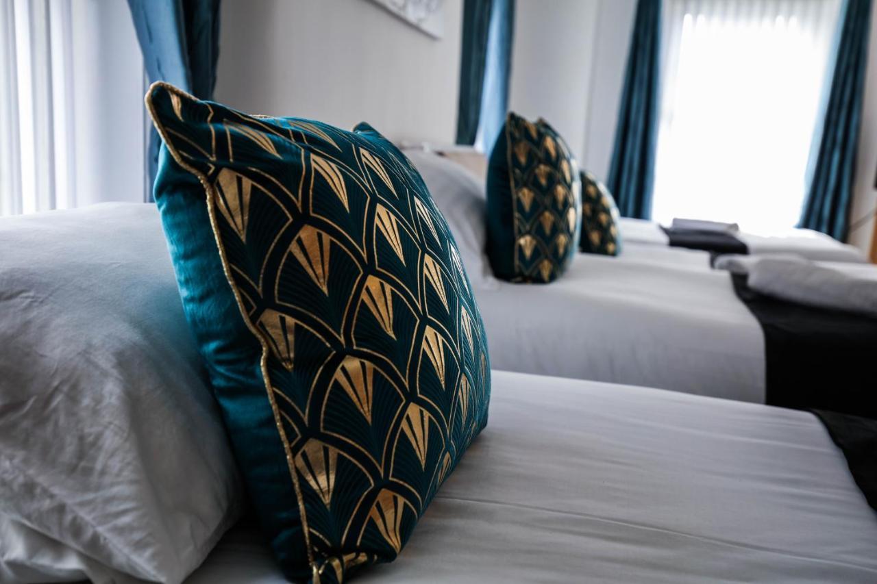 The Valley Guest house Liverpool