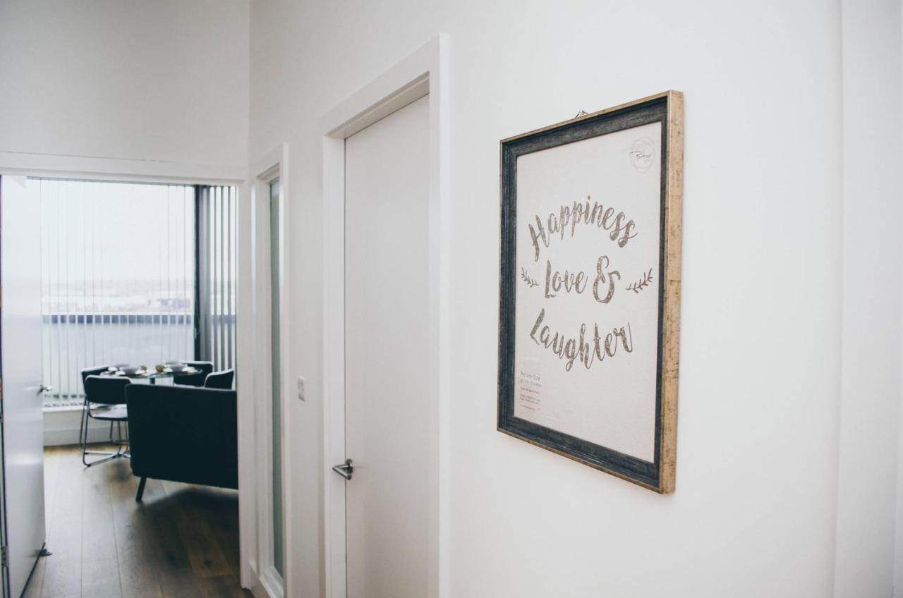 Penthouse In Centre - Free Parking - Balcony - By Happy Days Apartment Liverpool
