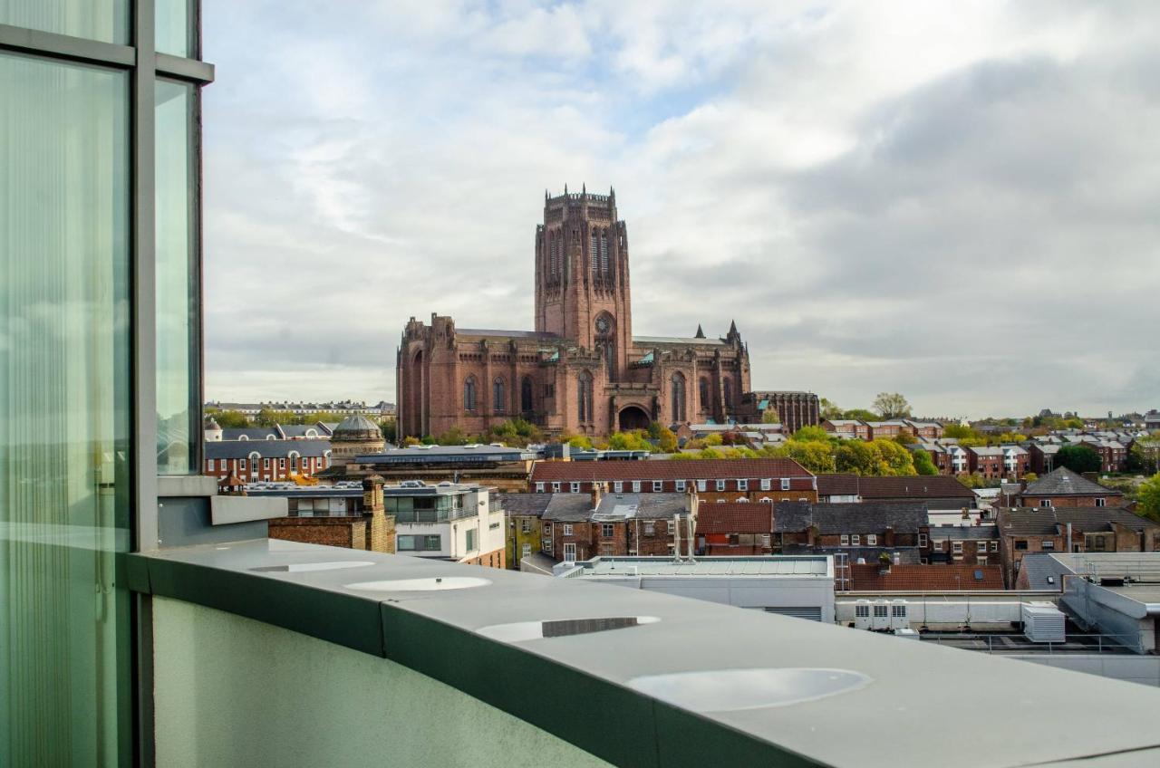 Apartment Penthouse In Centre - Free Parking - Balcony - By Happy Days *