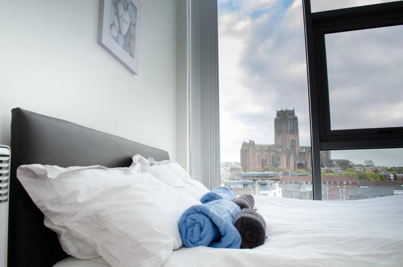 Penthouse In Centre - Free Parking - Balcony - By Happy Days Apartment Liverpool