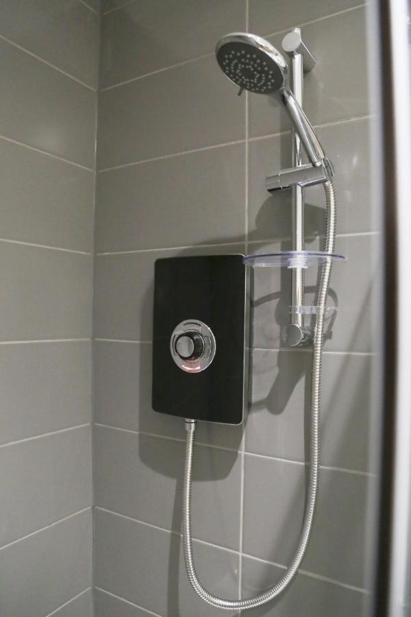 Serviced In Centre - L1 Boutique By Happy Days