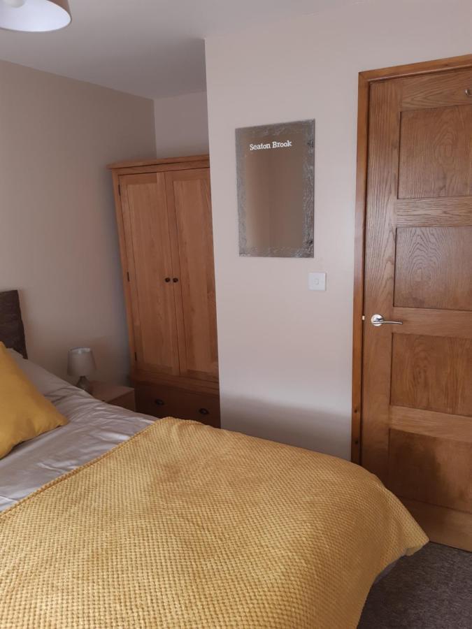 Seaton Brook Apartment *