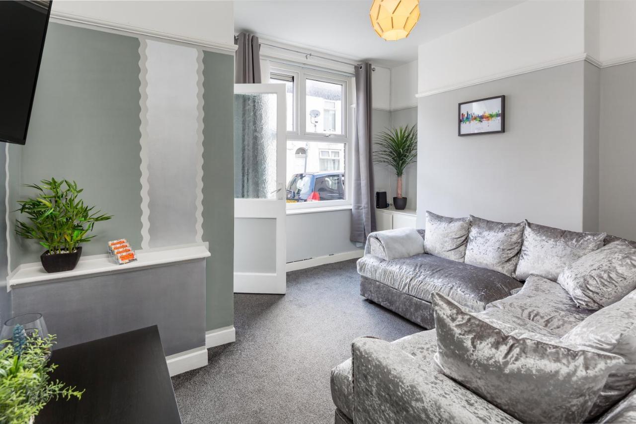 Apartment Comfortable Townhouse - Free Parking *