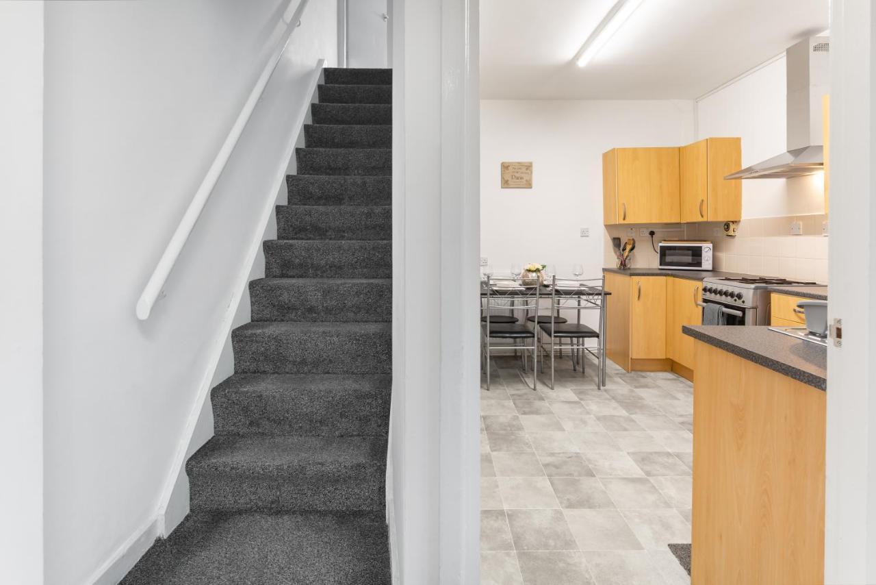 Apartment Comfortable Townhouse - Free Parking