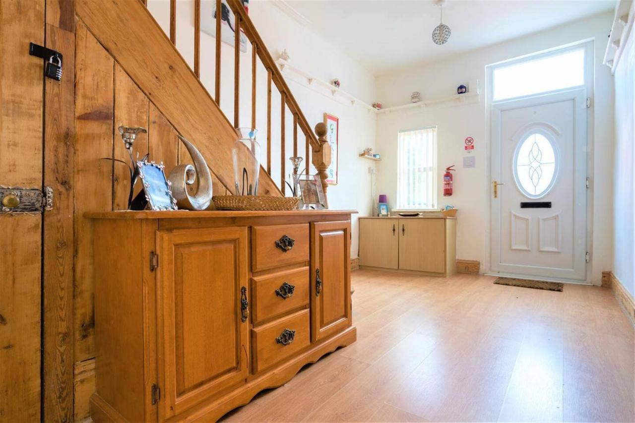 Charming 4-bed Pet Friendly House In Liverpool