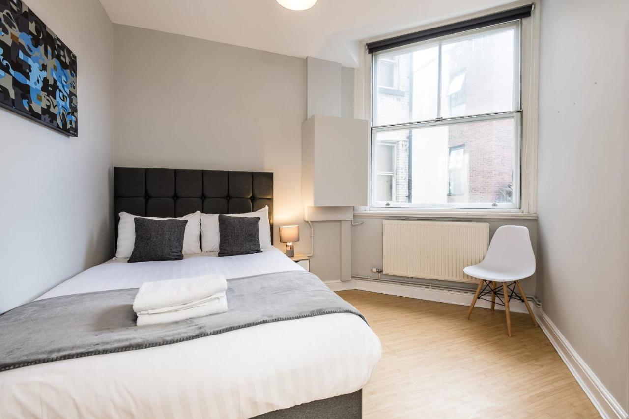 Superb Location, Lovely And Bright 2 Bed Liverpool