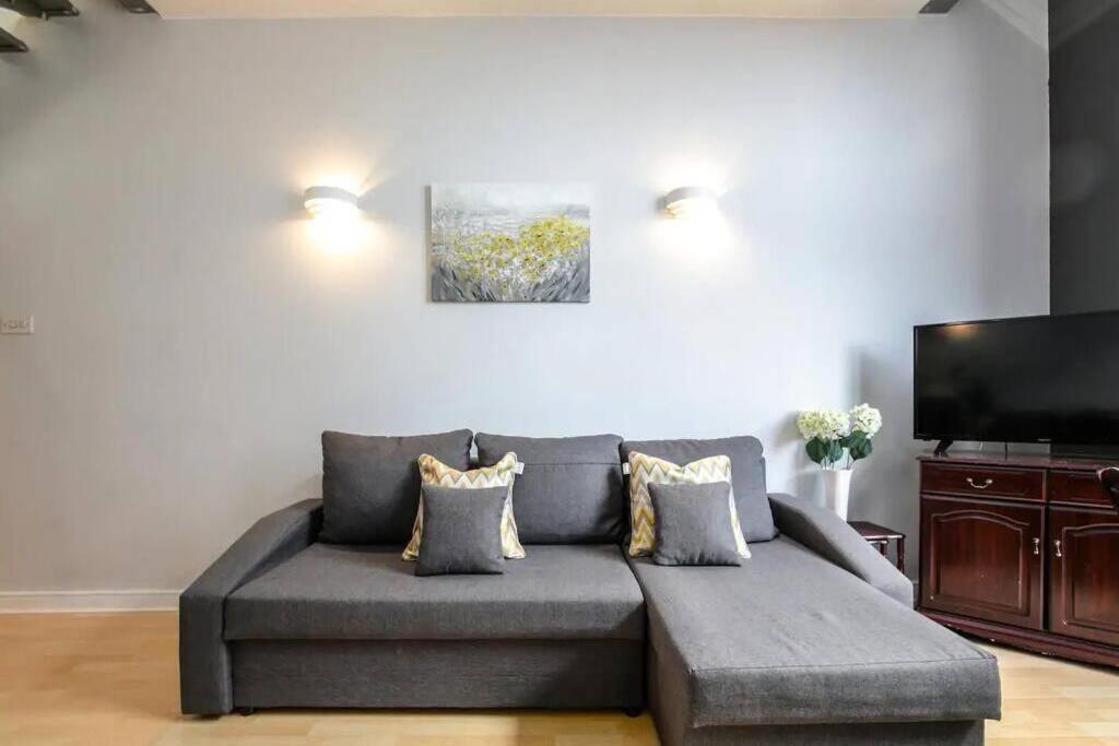 Apartment Stunning Mezzanine In The Heart Of Liverpool! *