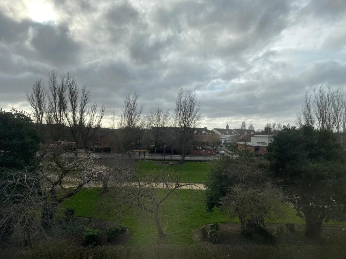 Alpheus Living: Newsham * Liverpool
