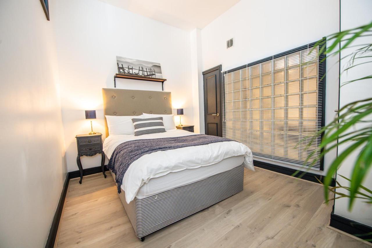Proform Property Warehouse Apartment