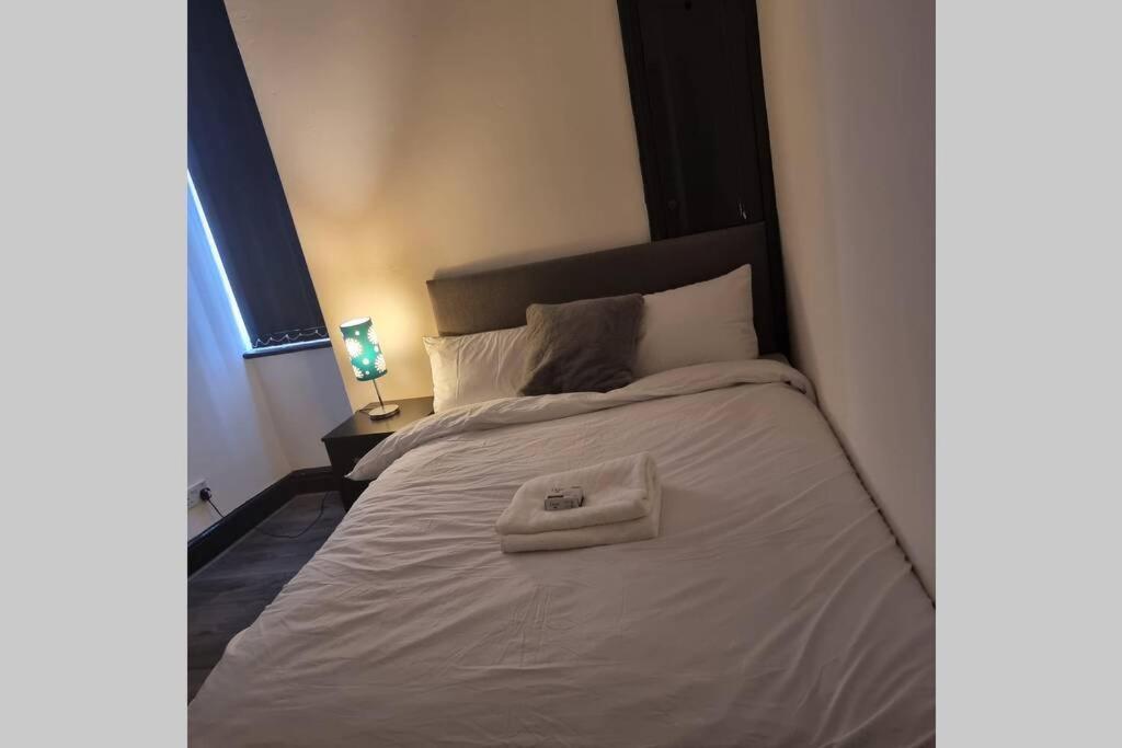 Magee Airbnb Guest house Liverpool