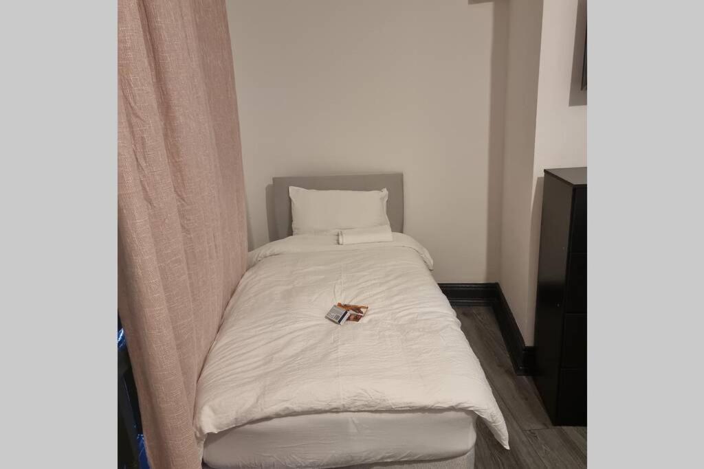 Guest house Magee Airbnb Liverpool