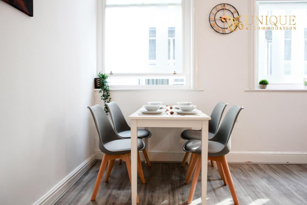 Apartment Unique - Luxury 2 Bed , Perfect For Business & Families, Book Now Liverpool
