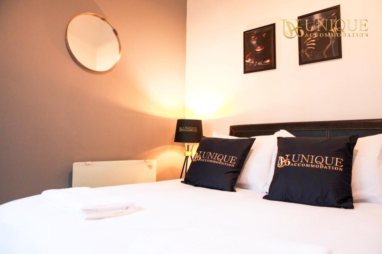 Unique - Luxury 2 Bed , Perfect For Business & Families, Book Now *