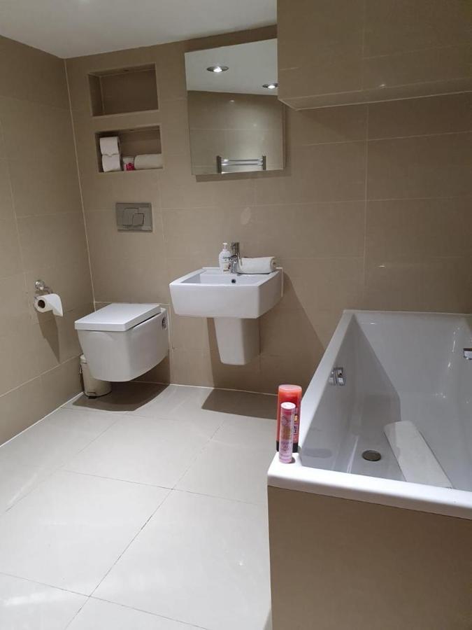 Liverpool Party Pads - Infinity Apartments Apartment Liverpool