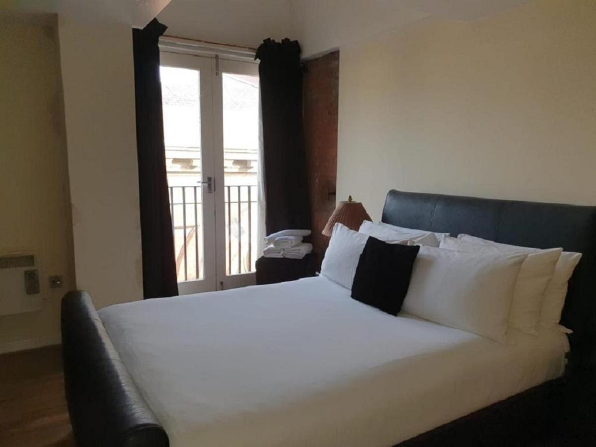 Liverpool Party Pads - Infinity Apartments Liverpool