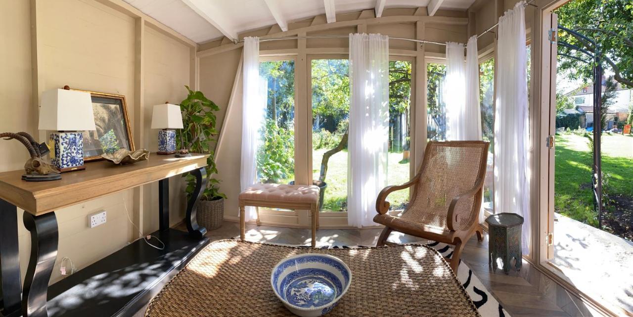 Lyndhurst - Victorian With Heated Pool *