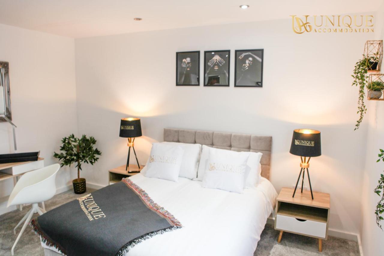 Unique - Luxury 2 Bed , Perfect For Business & Families, Book Now Apartment