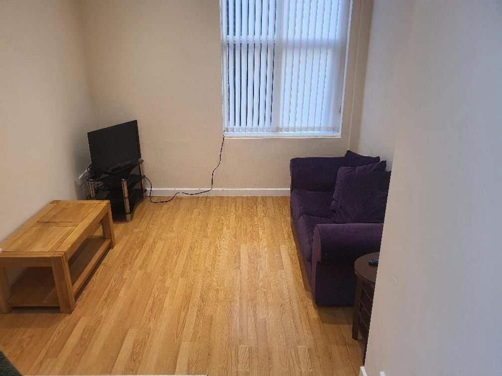 35 Victoria Street Apartment