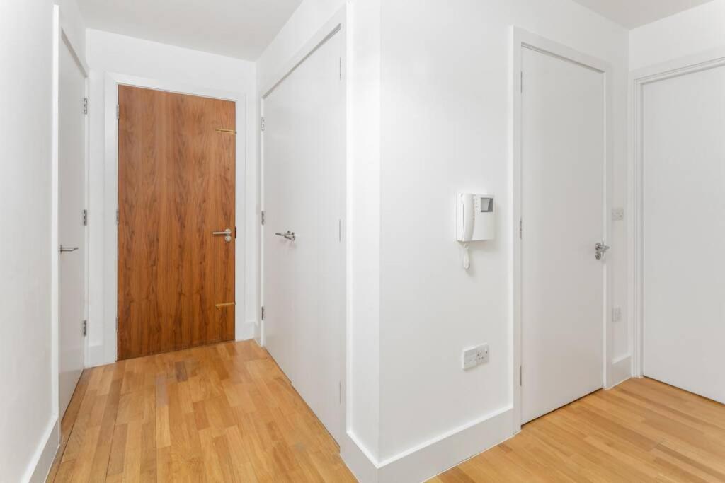 Apartment Centre Apt Sleeps 10 Liverpool