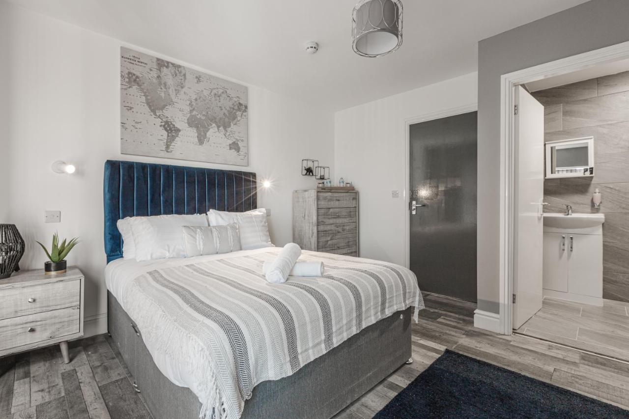 Apartment Oakfield Road *