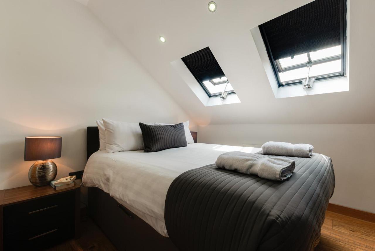 Base Serviced - Sir Thomas Street Liverpool