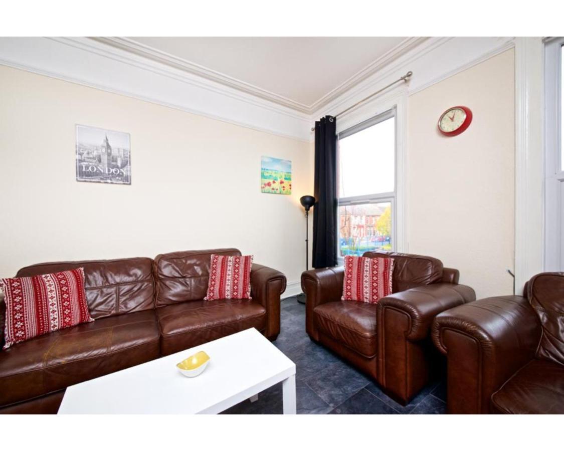 - Lawrence Road Aa1 Apartment